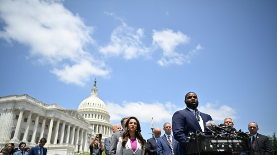 EUA: acordo para elevar teto da d&iacute;vida inicia teste de fogo na C&acirc;mara
