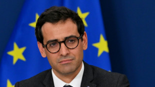 UE prepara iniciativas para setores afetados por restri&ccedil;&otilde;es chinesas sobre terras raras