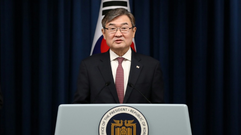 Ex-diretor de intelig&ecirc;ncia da Coreia do Sul detido por neglig&ecirc;ncia durante lei marcial