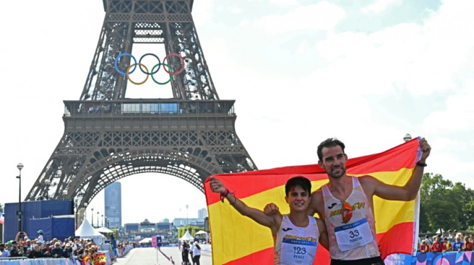 Espa&ntilde;a se corona en el relevo mixto de marcha por delante de Ecuador