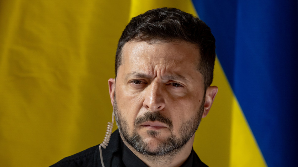 Zelensky, 'tribunale speciale per Kiev eviti altre guerre'
