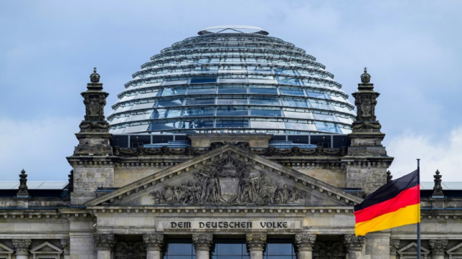L'Allemagne aux urnes, sous pression de l'extr&ecirc;me droite et de Trump