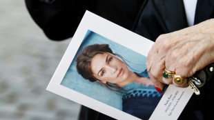 Des figures du cin&eacute;ma r&eacute;unies pour les obs&egrave;ques de Nadia Far&egrave;s &agrave; Paris