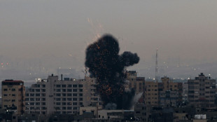 Israels Armee fliegt nach Raketenangriffen Luftangriffe im Gazastreifen