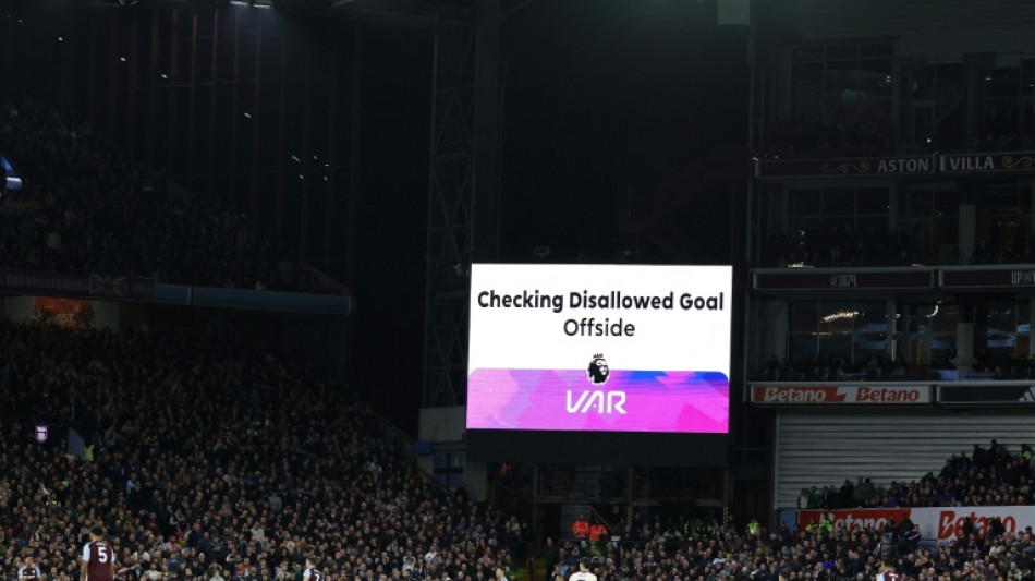 Premier League adota tecnologia do impedimento semiautom&aacute;tico