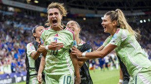 Report calcio: crescono tesserati e seguito, &egrave; boom per le donne