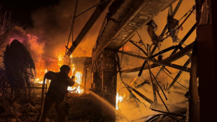 Tres muertos en bombardeos rusos en Ucrania, explosiones en Kiev en pleno d&iacute;a