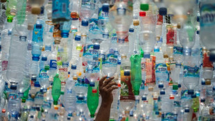 Plastikhersteller sollen bald f&uuml;r Abfallbeseitigung an &ouml;ffentlichen Orten zahlen