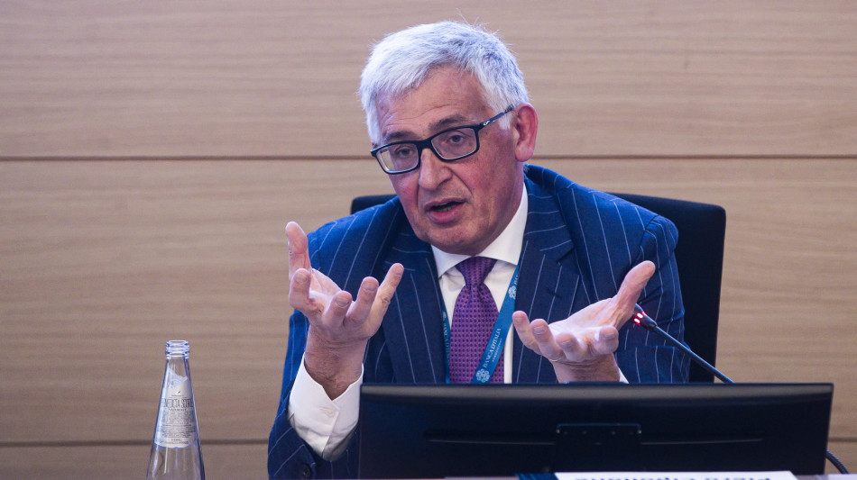 Cipollone, se l'Ue &egrave; veloce, ipotesi euro digitale a met&agrave; 2028