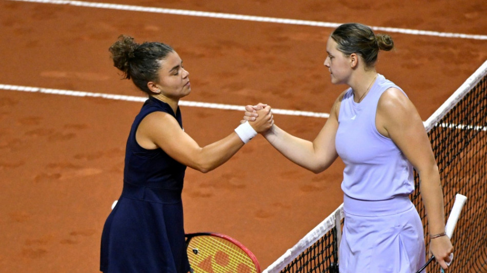 Aus in Stuttgart: Niemeier verkauft sich gegen Paolini teuer