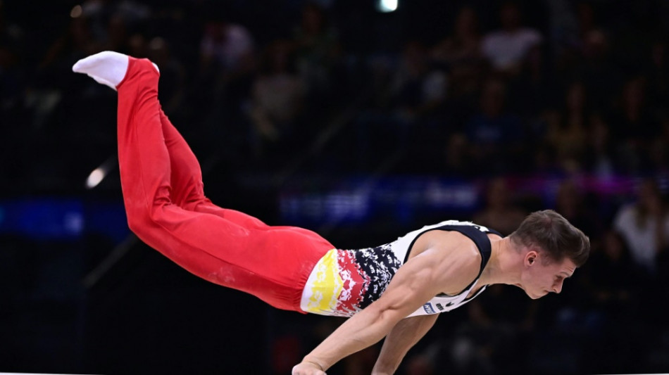 Deutsche Riege auf Rang sechs - Dausers Form am Barren h&auml;lt