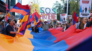 Tausende Armenier demonstrieren in Brüssel gegen Aserbaidschan
