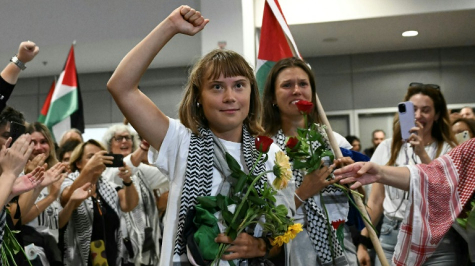 Greta Thunberg lleg&oacute; a Atenas junto con miembros de flotilla por Gaza expulsados de Israel