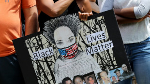 Indignaci&oacute;n en EEUU tras un video en que polic&iacute;as atacan a un joven negro durante una pelea