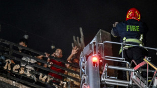 Inc&ecirc;ndio em Bangladesh agravado por falhas de seguran&ccedil;a deixa ao menos 46 mortos