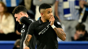 Savinho renova com Manchester City at&eacute; 2031