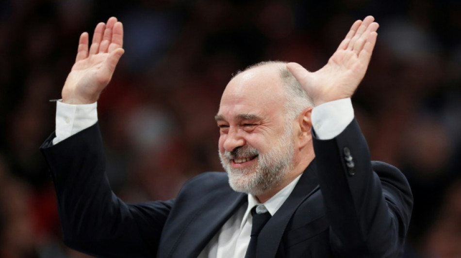 El t&eacute;cnico del Real Madrid de baloncesto sale del hospital 