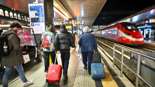 Regioni, su treni Ministero agisca o &egrave; irresponsabile