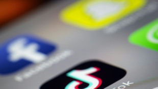 Austr&aacute;lia pro&iacute;be acesso de menores de 16 anos &agrave;s redes sociais