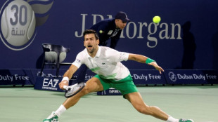 Djokovic pasa a cuartos en Dubái tras superar a Khachanov