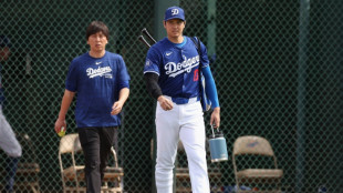 Ex-tradutor de jogador de beisebol japonês declara-se culpado de fraude milionária nos EUA