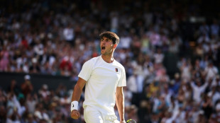 Alcaraz aims to avoid Wimbledon giant-killing after Sabalenka wins
