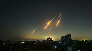 Isra&euml;l menace de "br&ucirc;ler" T&eacute;h&eacute;ran, dit avoir la ma&icirc;trise du ciel sur l'ouest de l'Iran