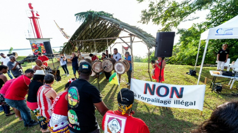 Guyane: l'Etat assign&eacute; en justice pour "carences fautives" dans la lutte contre l'orpaillage ill&eacute;gal