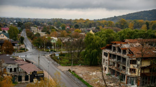 Ukraine: les s&eacute;paratistes accusent Kiev d'avoir tu&eacute; des &eacute;vacu&eacute;s en bombardant un pont