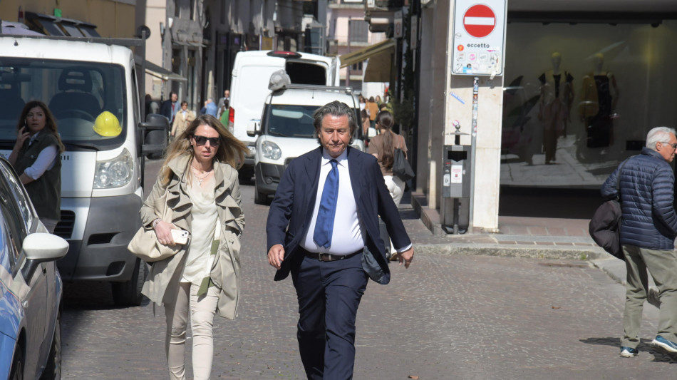 Difesa Stasi, 'per ora non chiederemo altri prelievi di Dna'