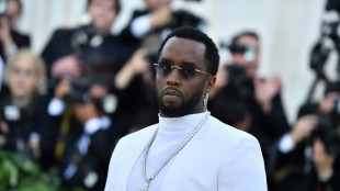 Canais do YouTube divulgam conte&uacute;do falso gerado por IA sobre julgamento de Diddy