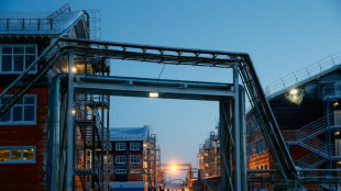 La Chine d&eacute;fend l'achat "l&eacute;gitime" de p&eacute;trole russe, rejette les "intimidations" de Trump&nbsp;(diplomatie)