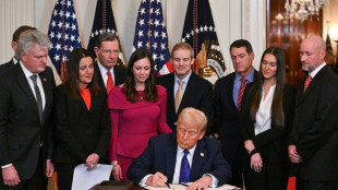 Trump quer enviar imigrantes em situa&ccedil;&atilde;o irregular a Guant&aacute;namo