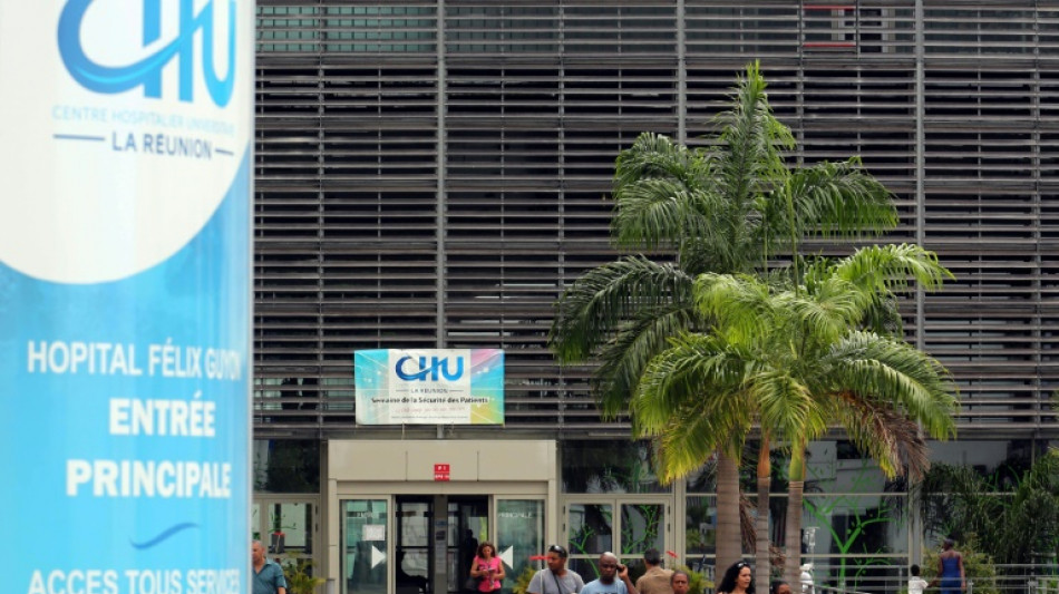 Chikungunya &agrave; La R&eacute;union: six d&eacute;c&egrave;s, mais une amorce de recul de l'&eacute;pid&eacute;mie