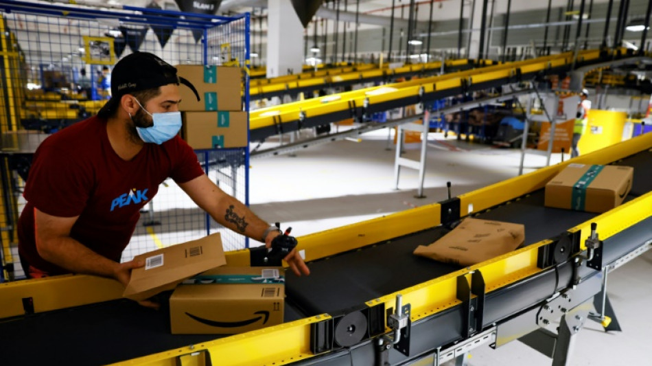 Frais de port sur les livres: Amazon pr&ocirc;ne un tarif postal r&eacute;duit