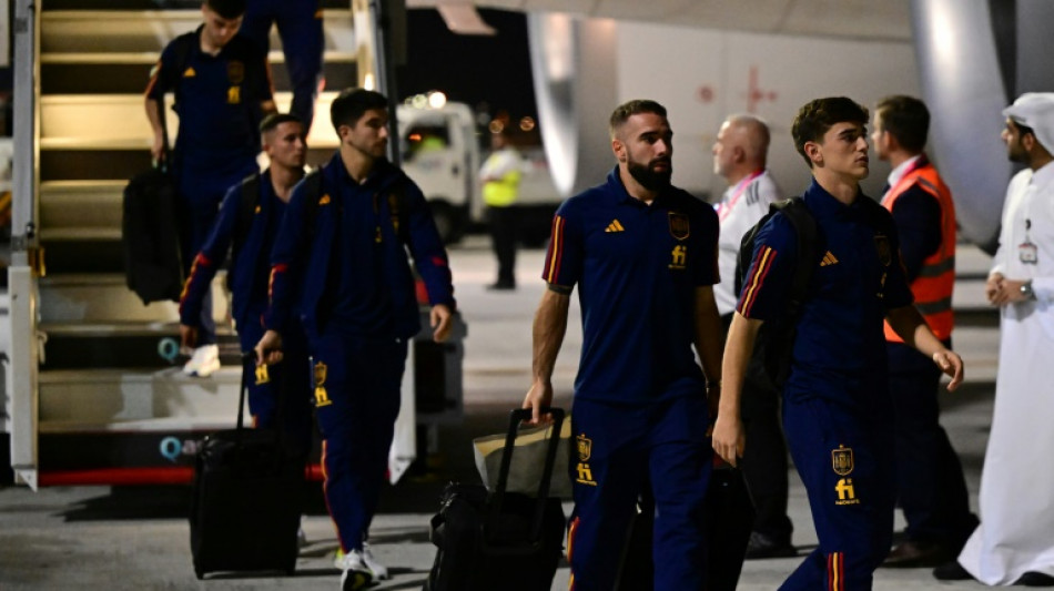 España llega a Doha pendiente de Gayà