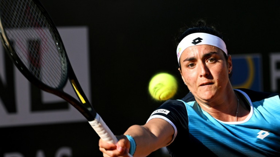 Tennis: Jabeur atteint les demies à Rome non sans quelques sueurs froides