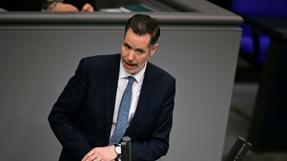 FDP-Fraktionschef D&uuml;rr macht Merz in vorerst letzter Plenarrede schwere Vorw&uuml;rfe