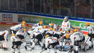 Sieg über Bremerhaven: Berlin deutscher Eishockey-Meister