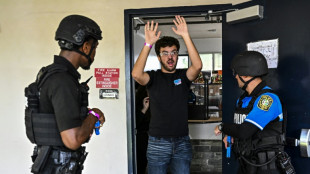 USA: face aux fusillades à l'école, former des policiers dans le (faux) sang des élèves