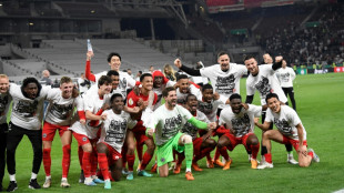 Eintracht vence Stuttgart de virada e vai à final da Copa da Alemanha