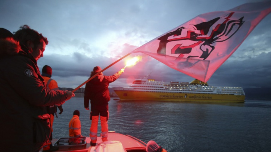 Un bateau de la Corsica Ferries emp&ecirc;ch&eacute; plusieurs heures d'accoster &agrave; Ajaccio