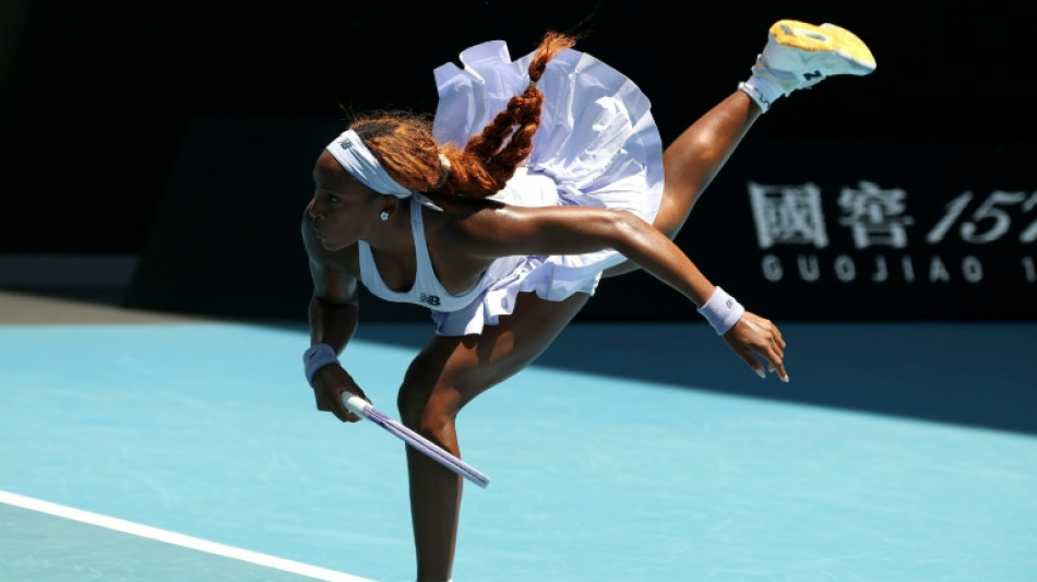 Gauff supera un tropiezo y comienza con buen pie su camino en Melbourne