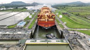 Trump amenaza con retomar control del canal de Panam&aacute;