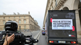 RSF protesta contra Milei, "depredador" de la libertad de prensa, en Francia