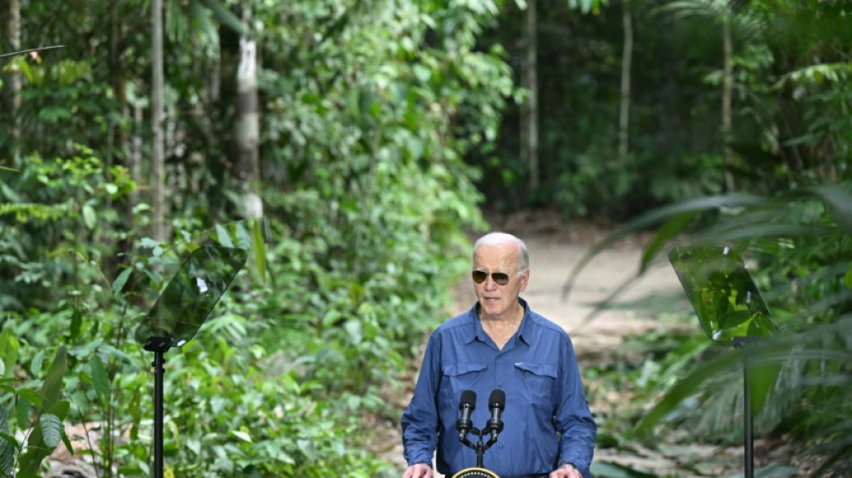 Na Amaz&ocirc;nia, Biden pede prote&ccedil;&atilde;o &agrave; floresta e desafia Trump