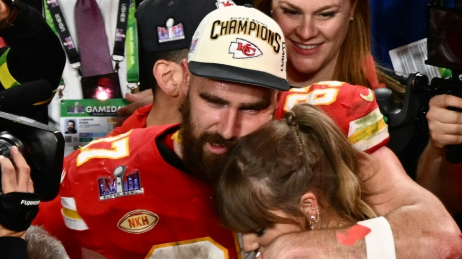 NFL: Swift-Freund Kelce verl&auml;ngert bei den Chiefs