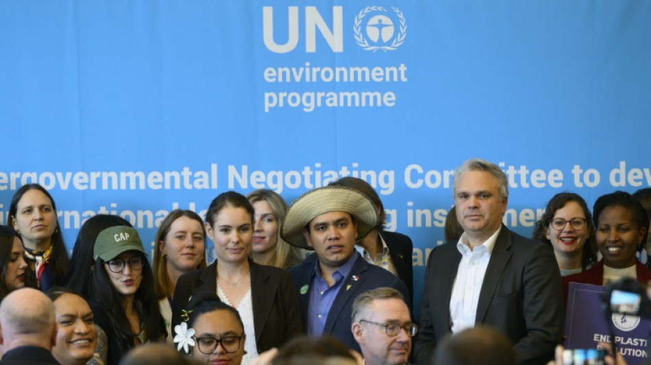 Negociadores sobre polui&ccedil;&atilde;o pl&aacute;stica pedem mais tempo para chegar a acordo