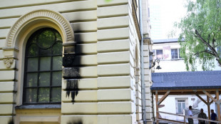 Polish officials condemn arson attack on Warsaw synagogue