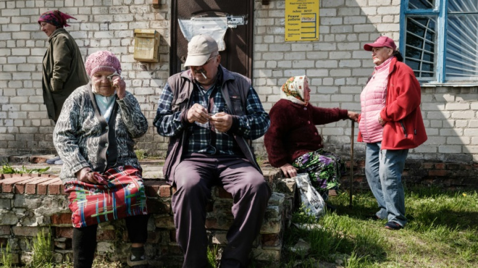 Ukraine: nouvelle aide militaire américaine, 50 civils évacués à Marioupol